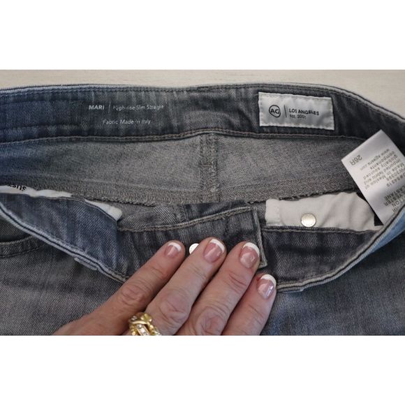 AG Women's Sz 26R / US 2 Gray Mari High Rise Cropped Slim Straight Jeans $215 - Picture 4 of 13